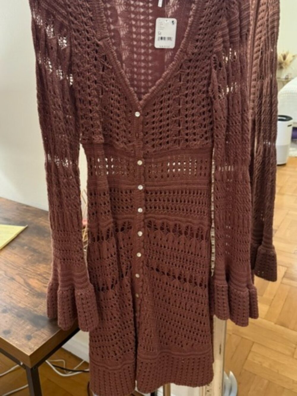 Free People Crochet Knit Bell Sleeve Mini Dress Size M Boho Mauve Brown - Picture 2 of 4
